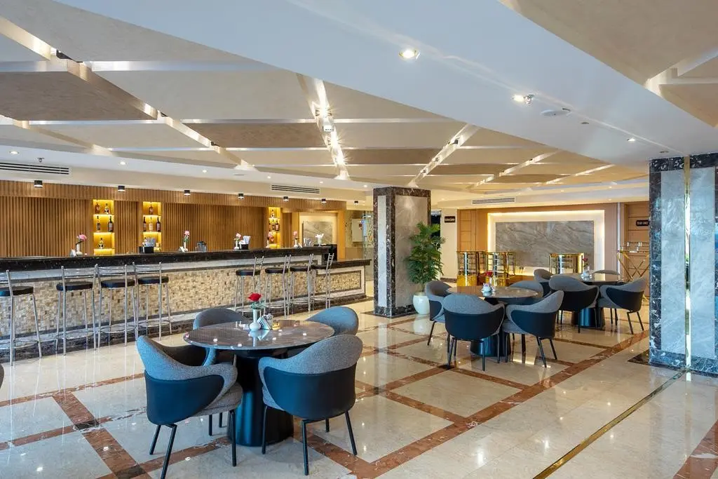 Rewaya Majestic Resort — REWAYA MAJESTIC RESORT