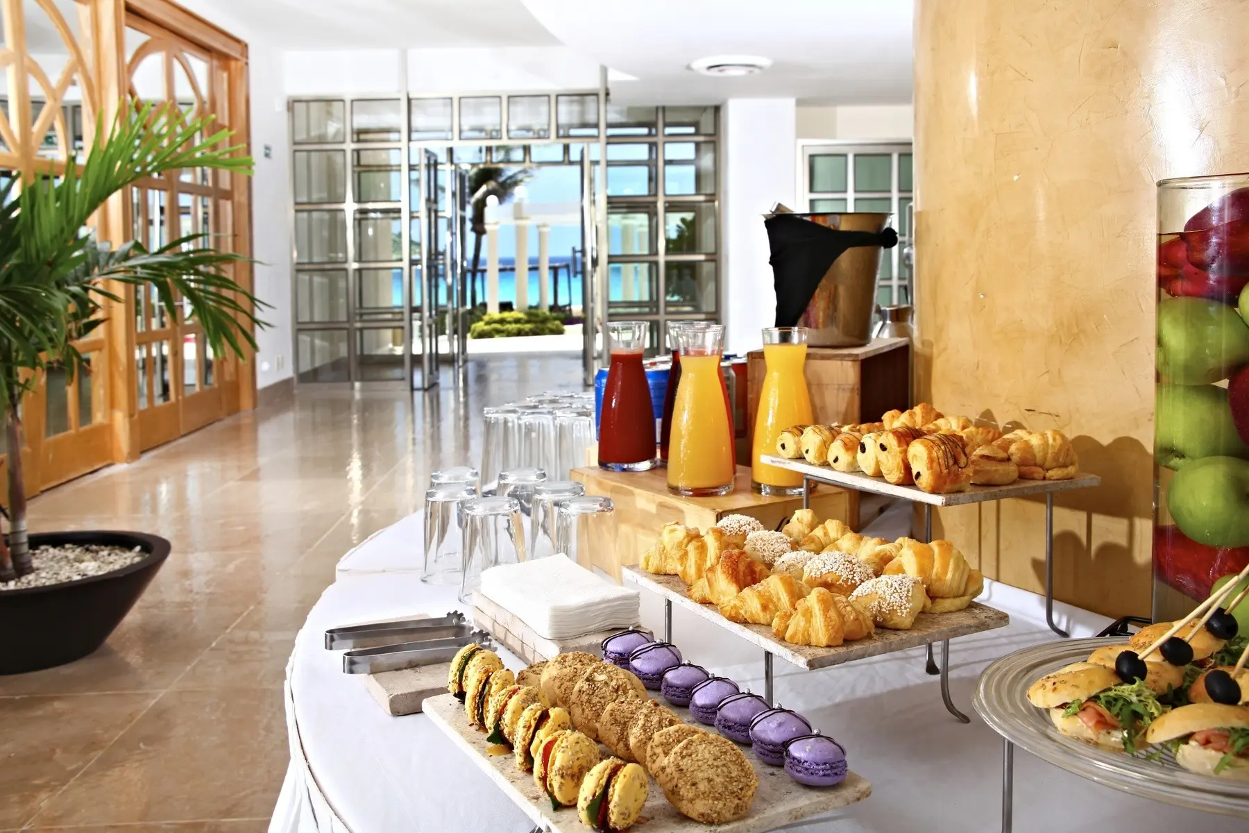 Sandos Cancun — SANDOS CANCUN