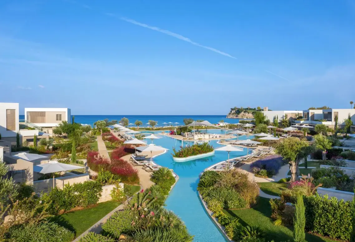 Basen w hotelu Sani Dunes