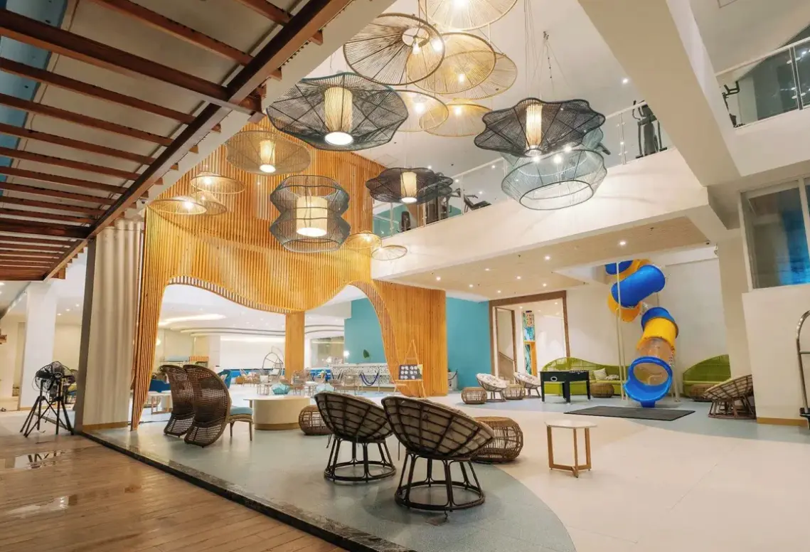 Lobby hotelu Solea Coast Resort Panglao