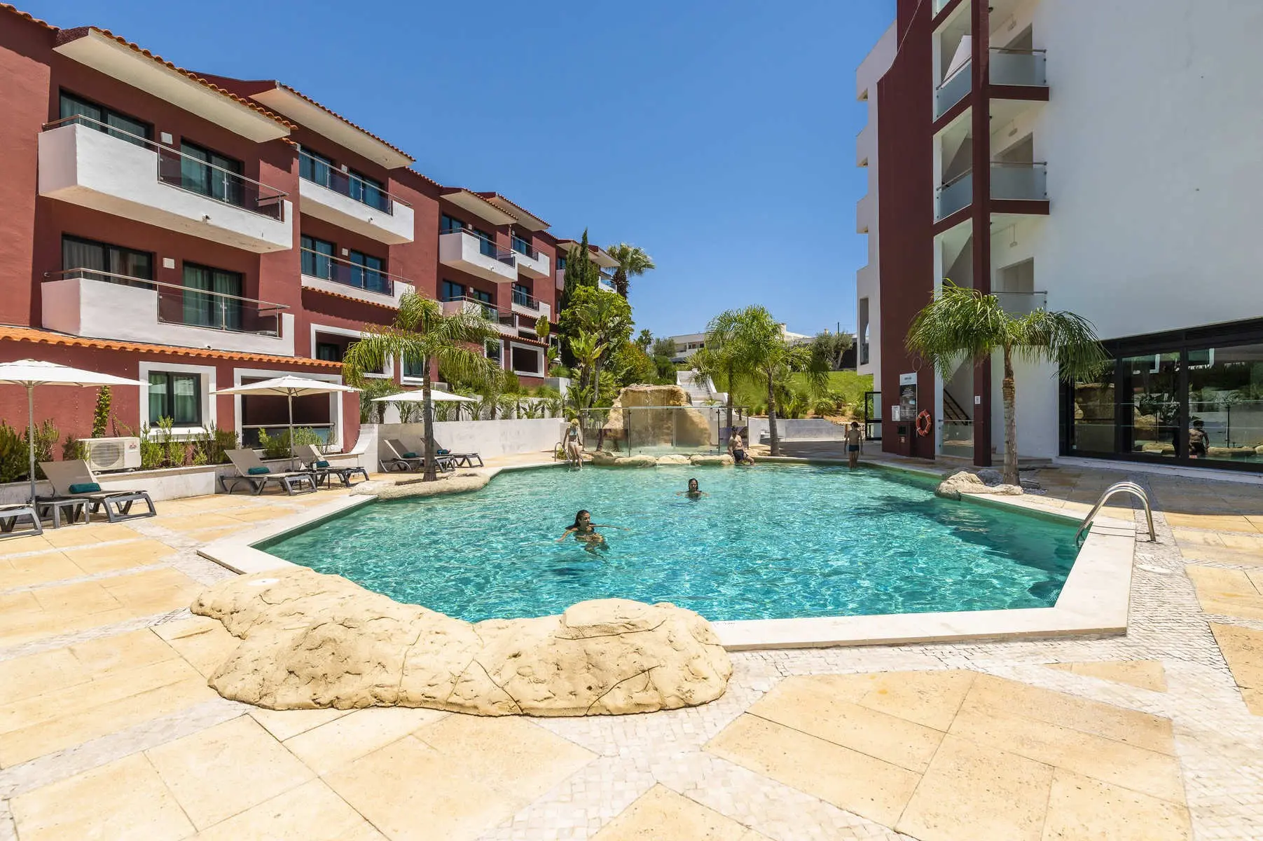 Topazio Vibe Beach Hotel And Apartments — TOPAZIO VIBE BEACH HOTEL AND APARTMENTS