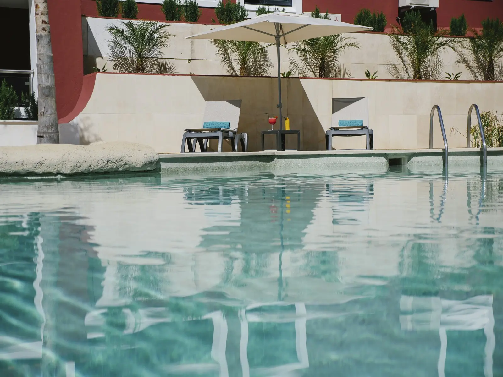 Topazio Vibe Beach Hotel And Apartments — TOPAZIO VIBE BEACH HOTEL AND APARTMENTS