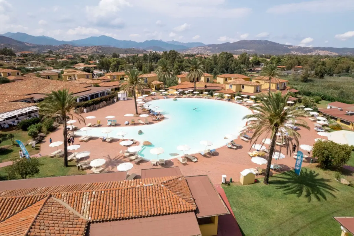 Valtur Sardegna Baia dei Pini Resort — VALTUR SARDEGNA BAIA DEI PINI