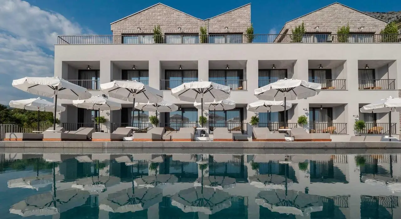 Hotel Vivid Blue Serenity Resort