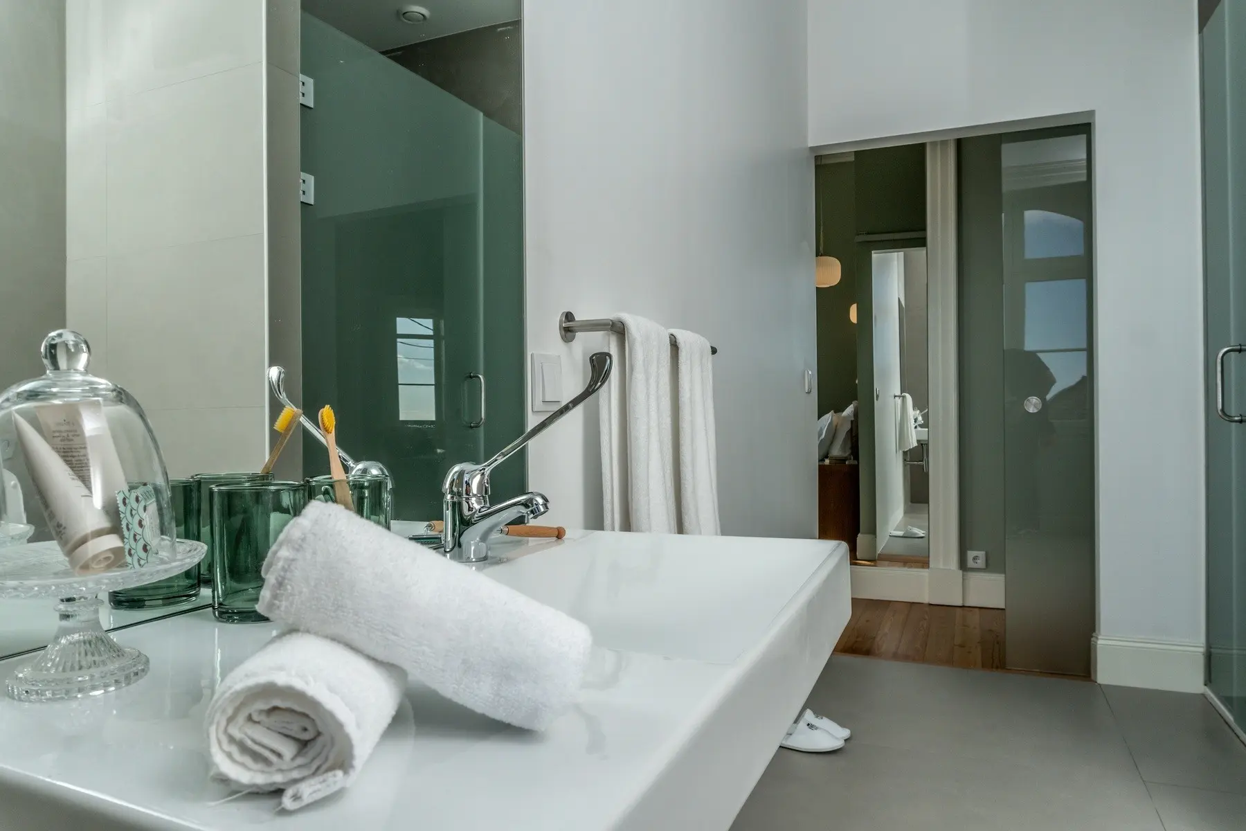 1905 Zino's Palace — 1905 ZINO'S PALACE