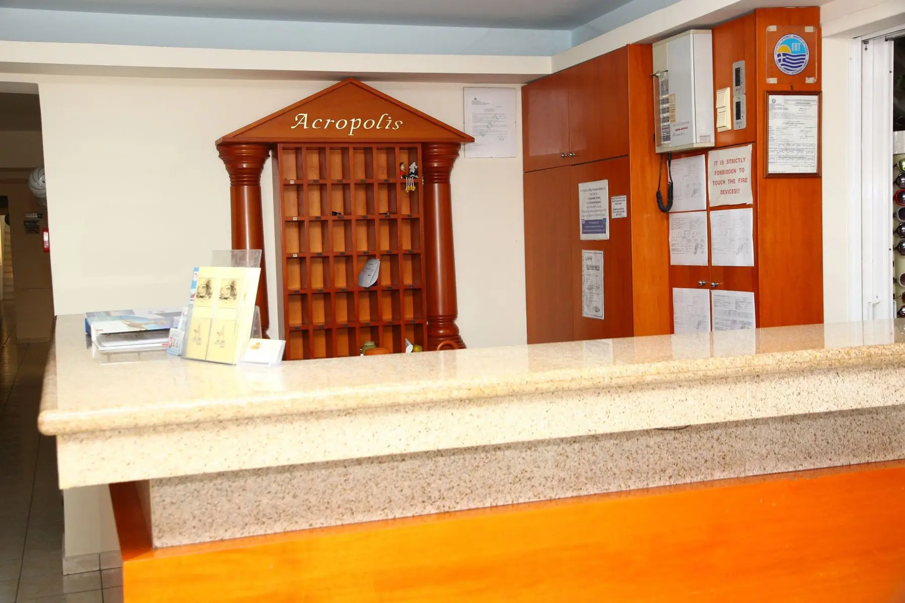 Lobby hotelu Acropolis Apts
