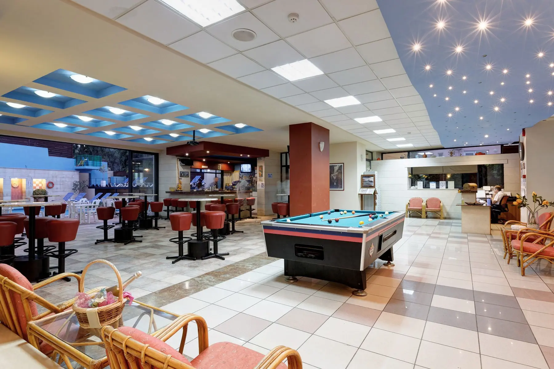 Agrabella Hotel — AGRABELLA