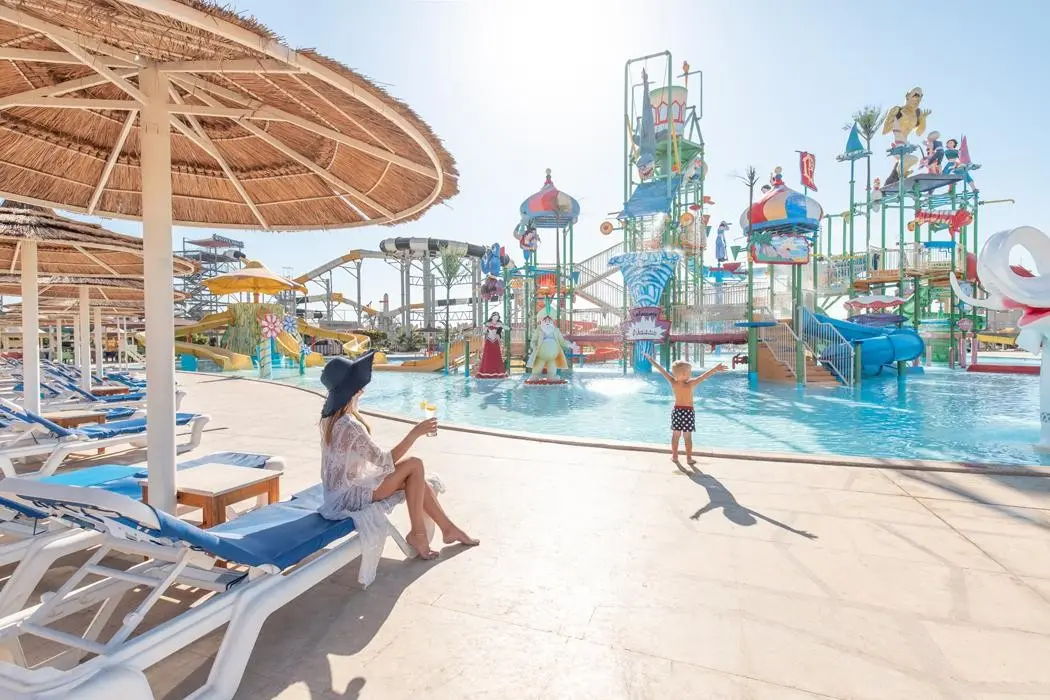 Albatros Aqua Park — ALBATROS AQUA PARK