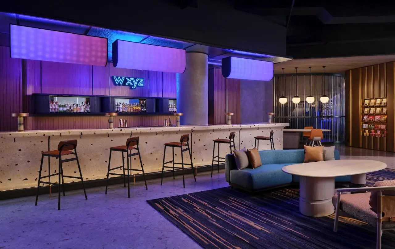 Aloft Bali Kuta at Beachwalk — ALOFT BALI KUTA AT BEACHWALK