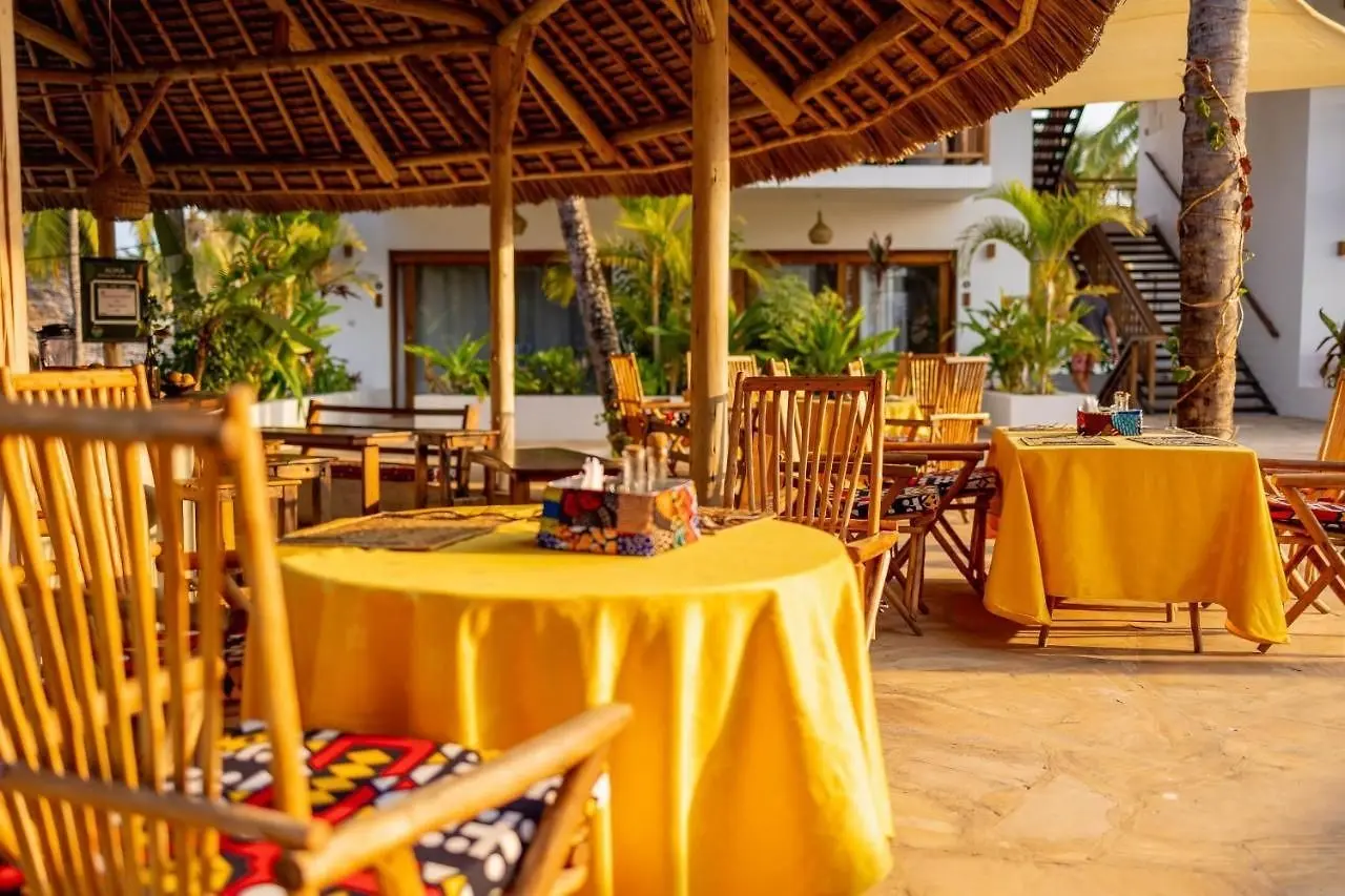 Aluna Paje — ALUNA PAJE