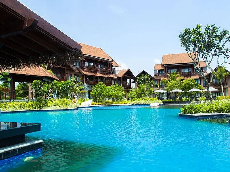Basen w hotelu Anantaya Resort Passikudah