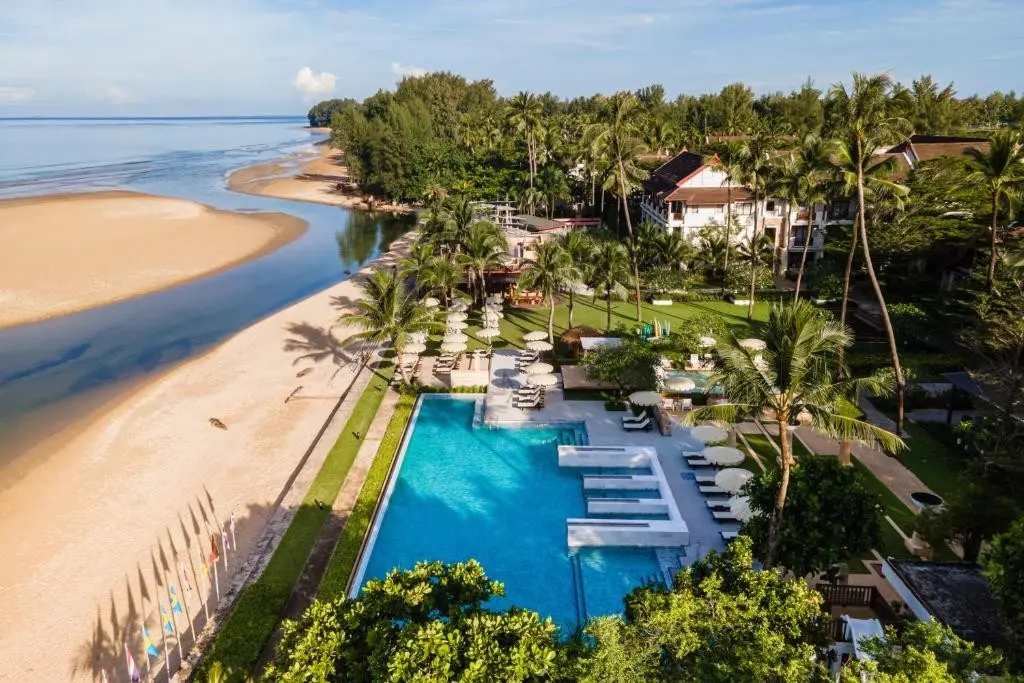 Apsara Beachfront Resort And Villa — APSARA BEACHFRONT RESORT AND VILLA