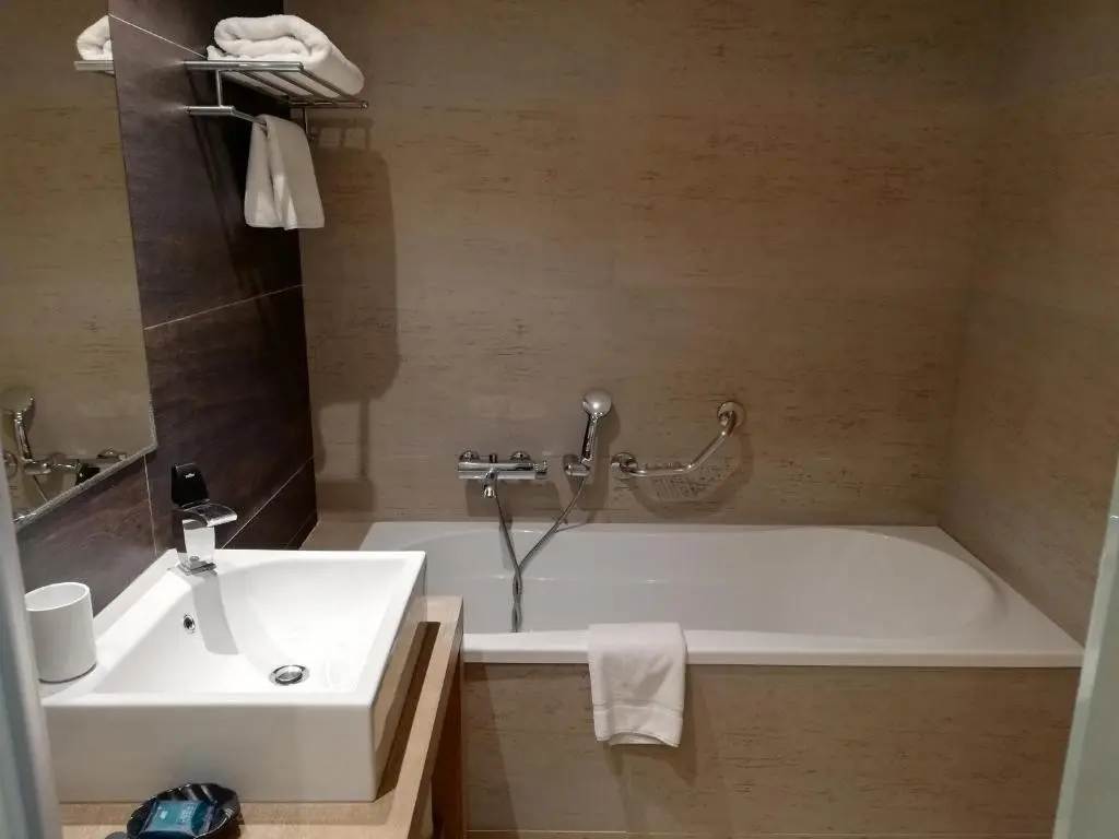 Aqua Grand Artistic Luxury Beach Resort — AQUA GRAND ARTISTIC LUXURY BEACH RESORT
