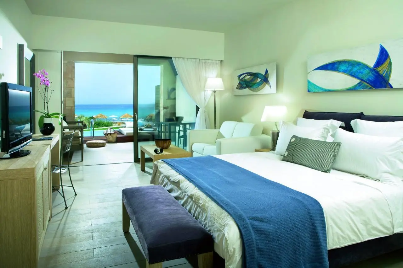 Aqua Grand Artistic Luxury Beach Resort — AQUA GRAND ARTISTIC LUXURY BEACH RESORT