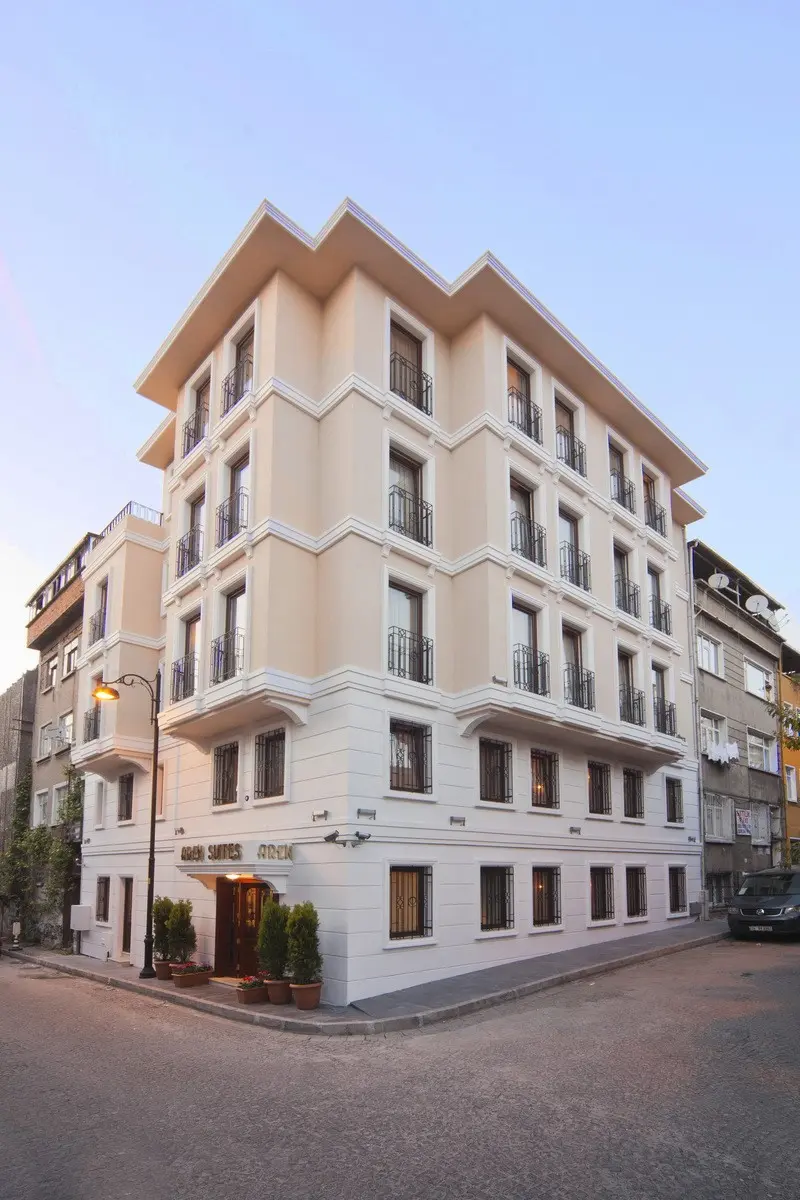 Aren Suites — AREN SUITES