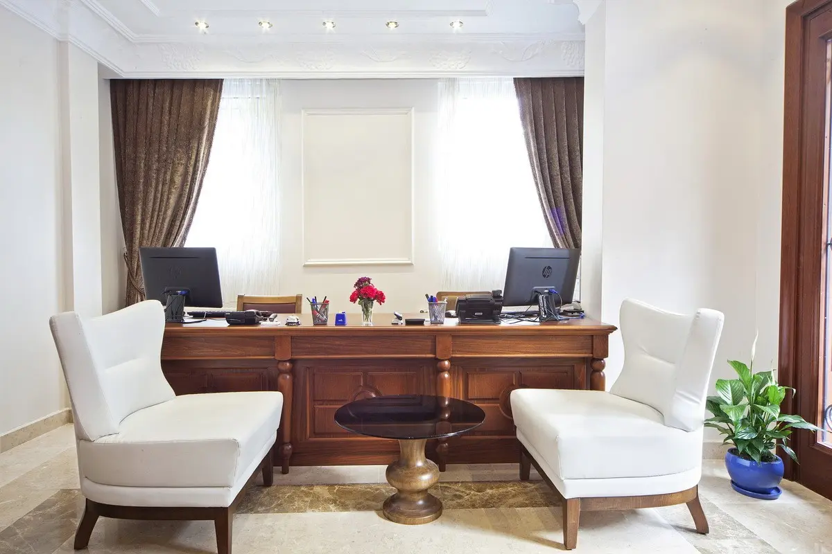 Aren Suites — AREN SUITES