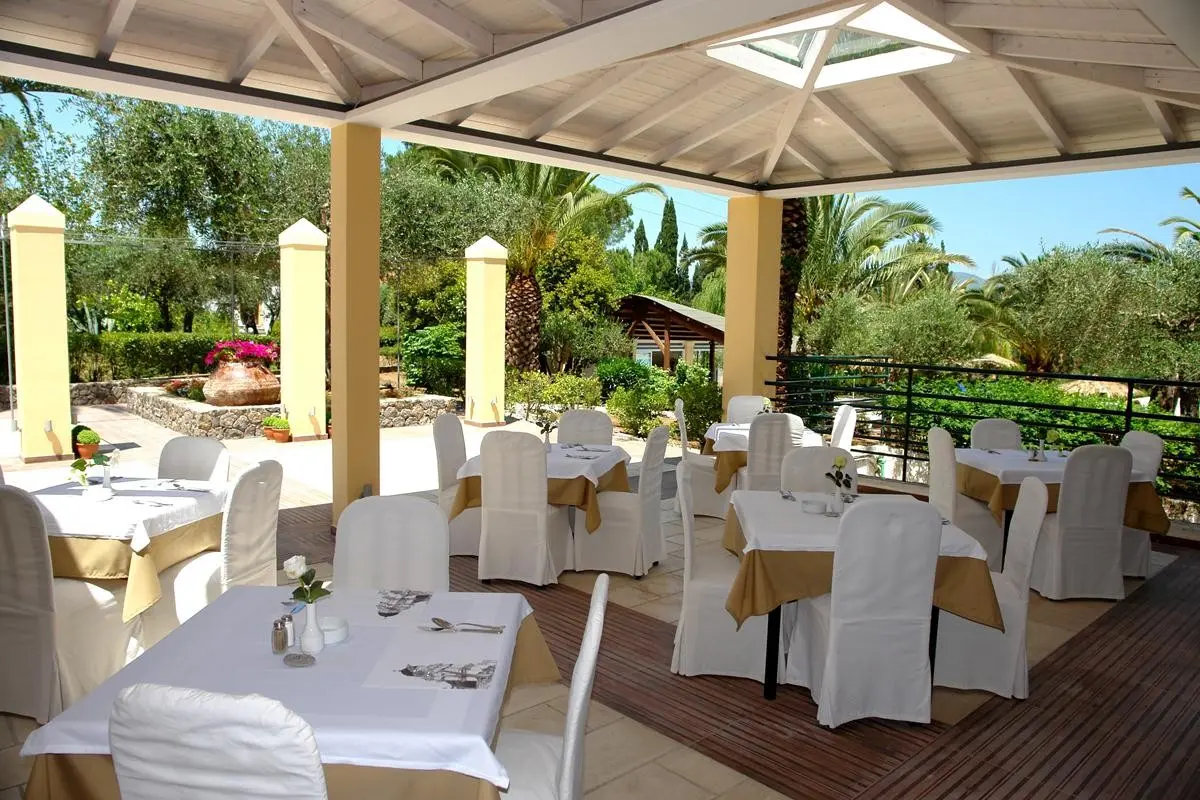 Art. Hotel Debono — ART HOTEL DEBONO