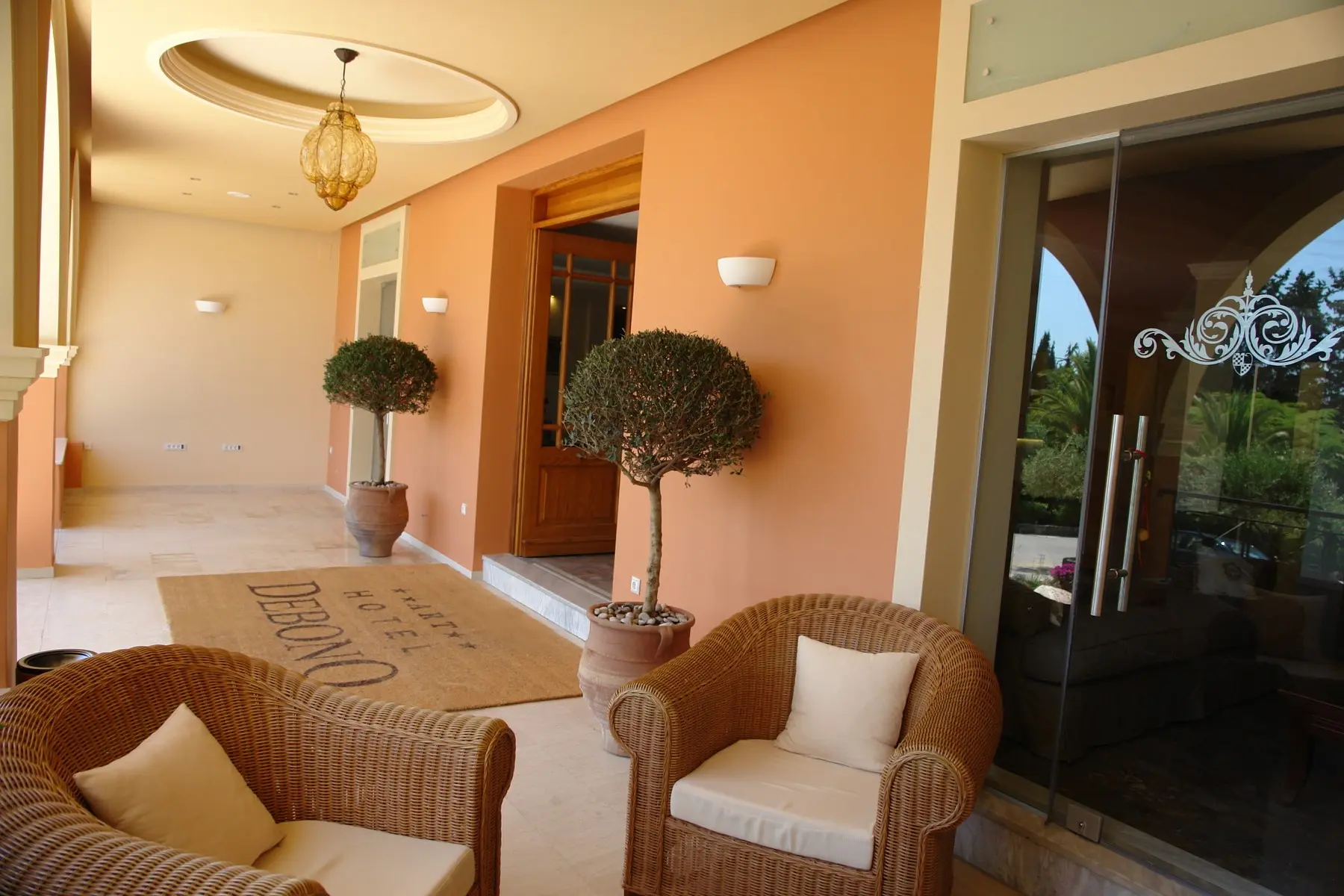 Art. Hotel Debono — ART HOTEL DEBONO