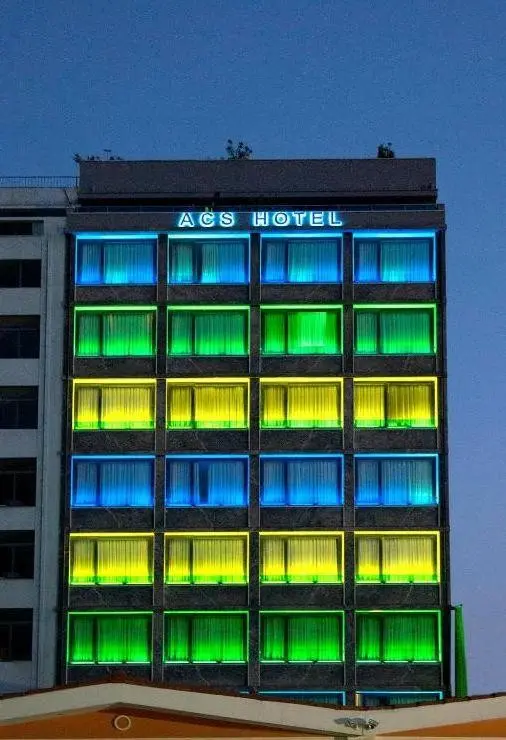 Athens Center Square — ATHENS CENTER SQUARE