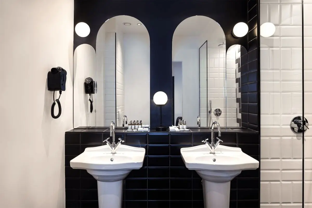 Athens One Smart Hotel — ATHENS ONE SMART HOTEL