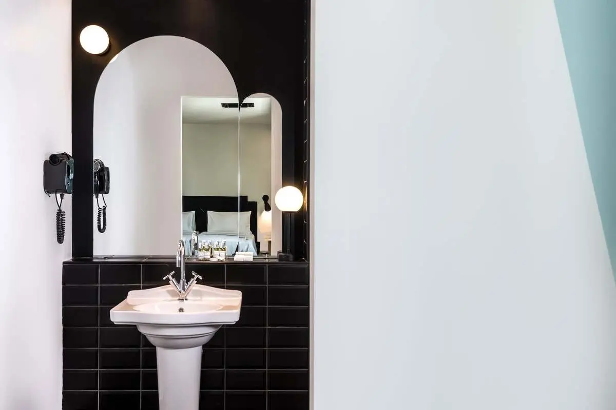 Athens One Smart Hotel — ATHENS ONE SMART HOTEL