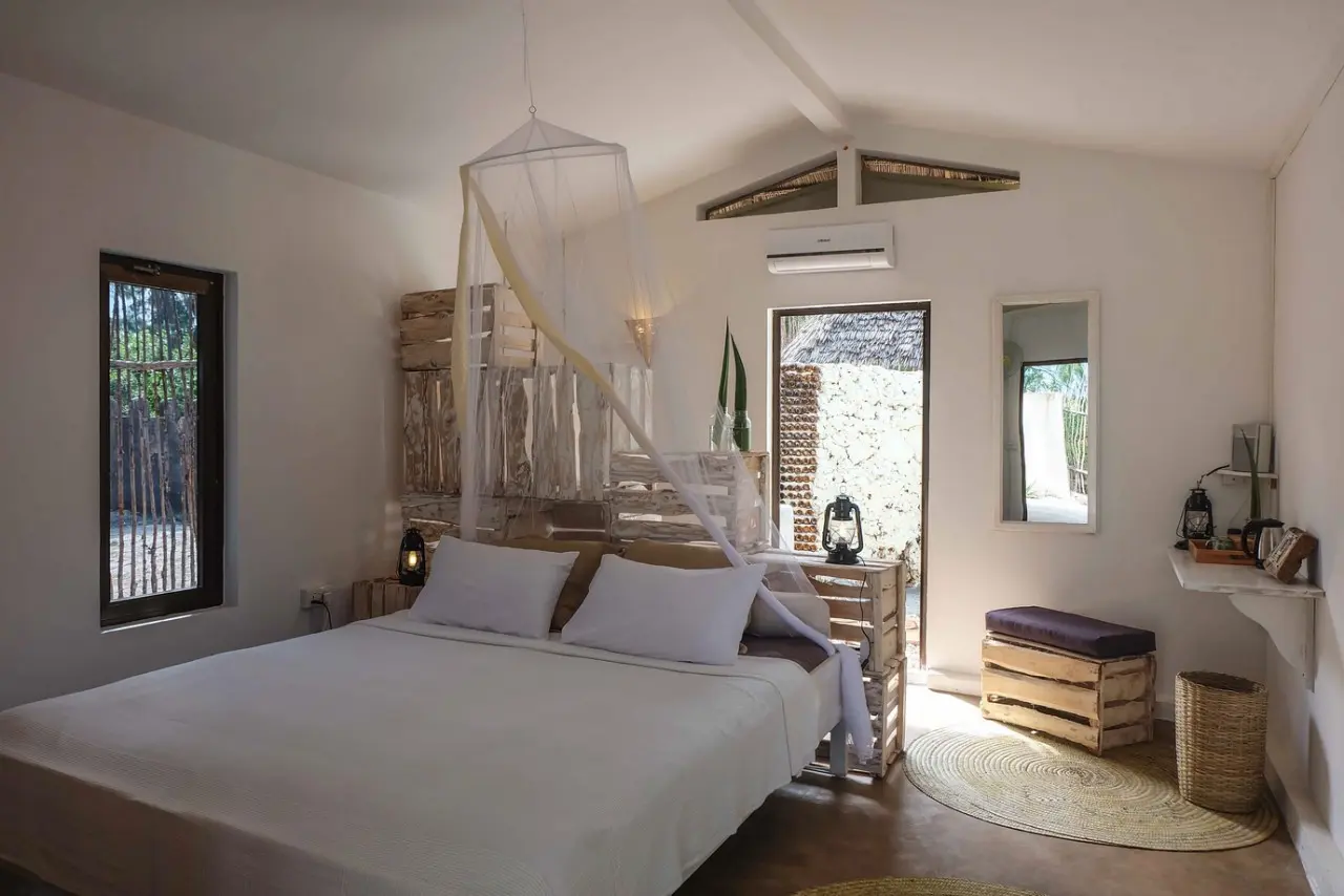 B4 Beach Club — B4 BEACH CLUB