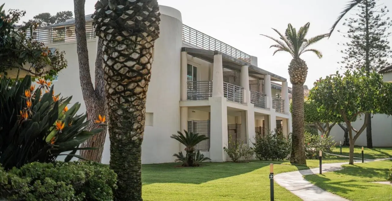 Baia Del Sole Resort — BAIA DEL SOLE RESORT