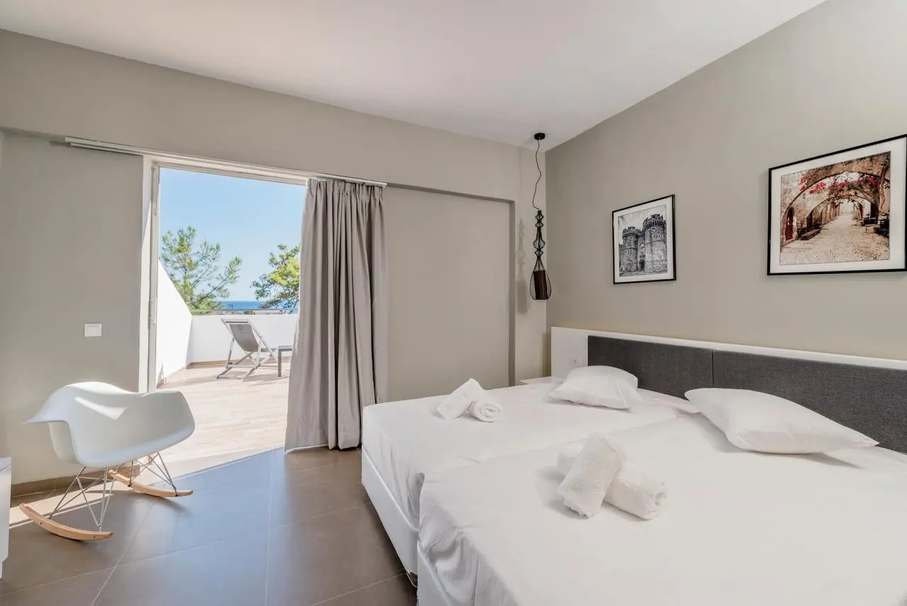 Belmare Hotel — BELMARE