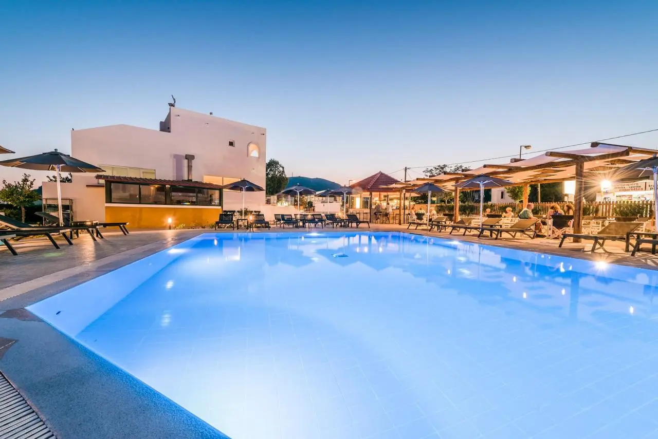 Belmare Hotel — BELMARE