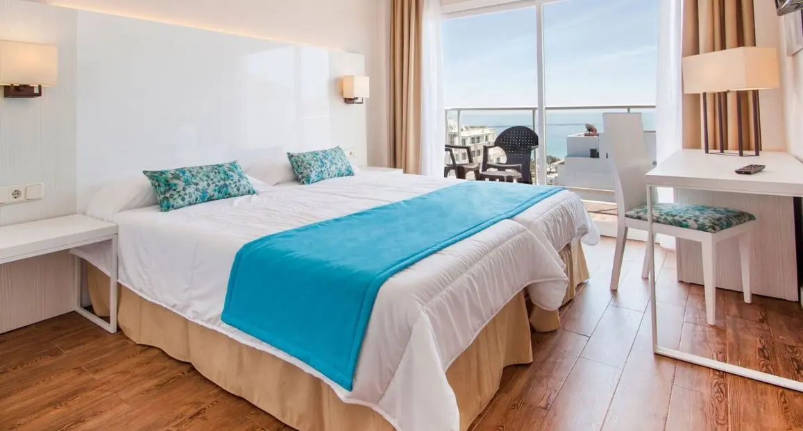 Pokój w hotelu Bluesea Cala Millor