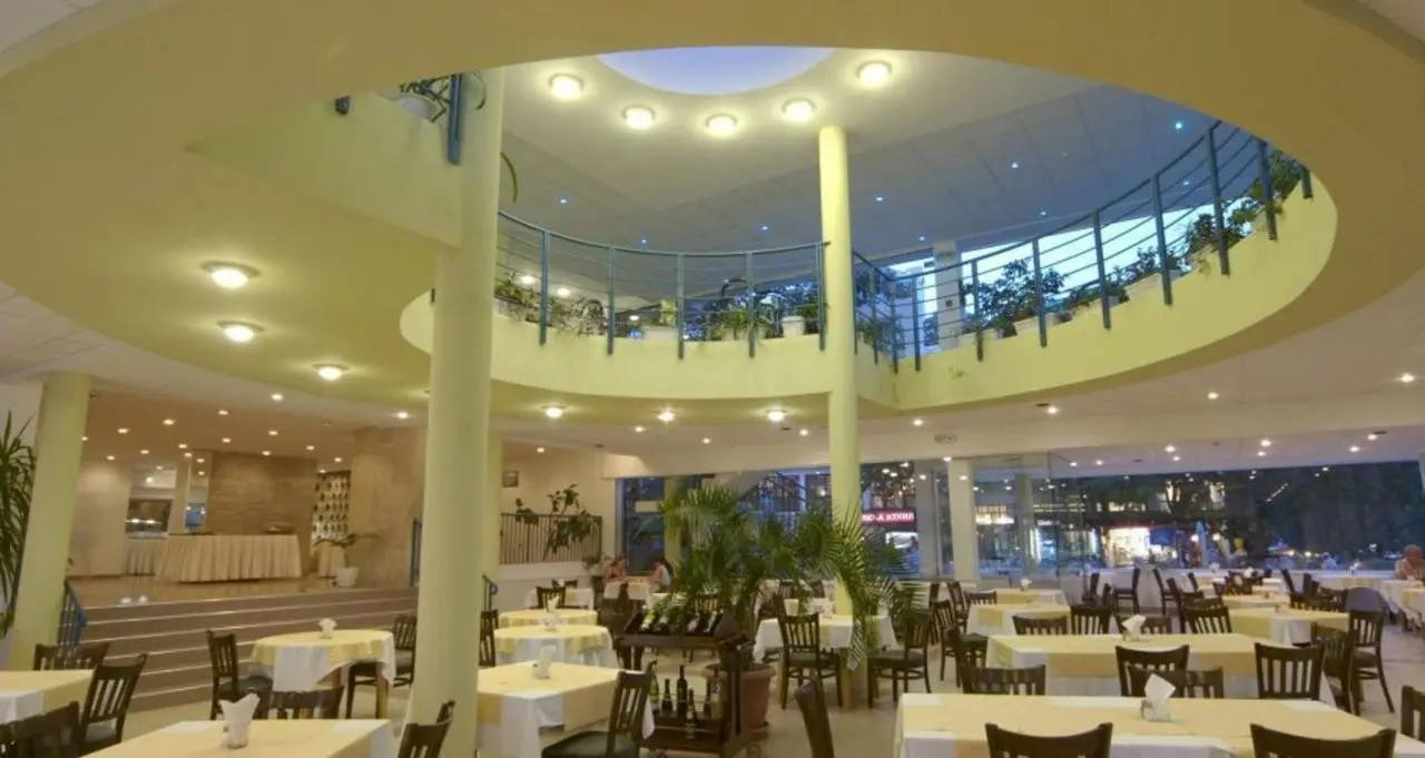 Bonita Beach — BONITA BEACH