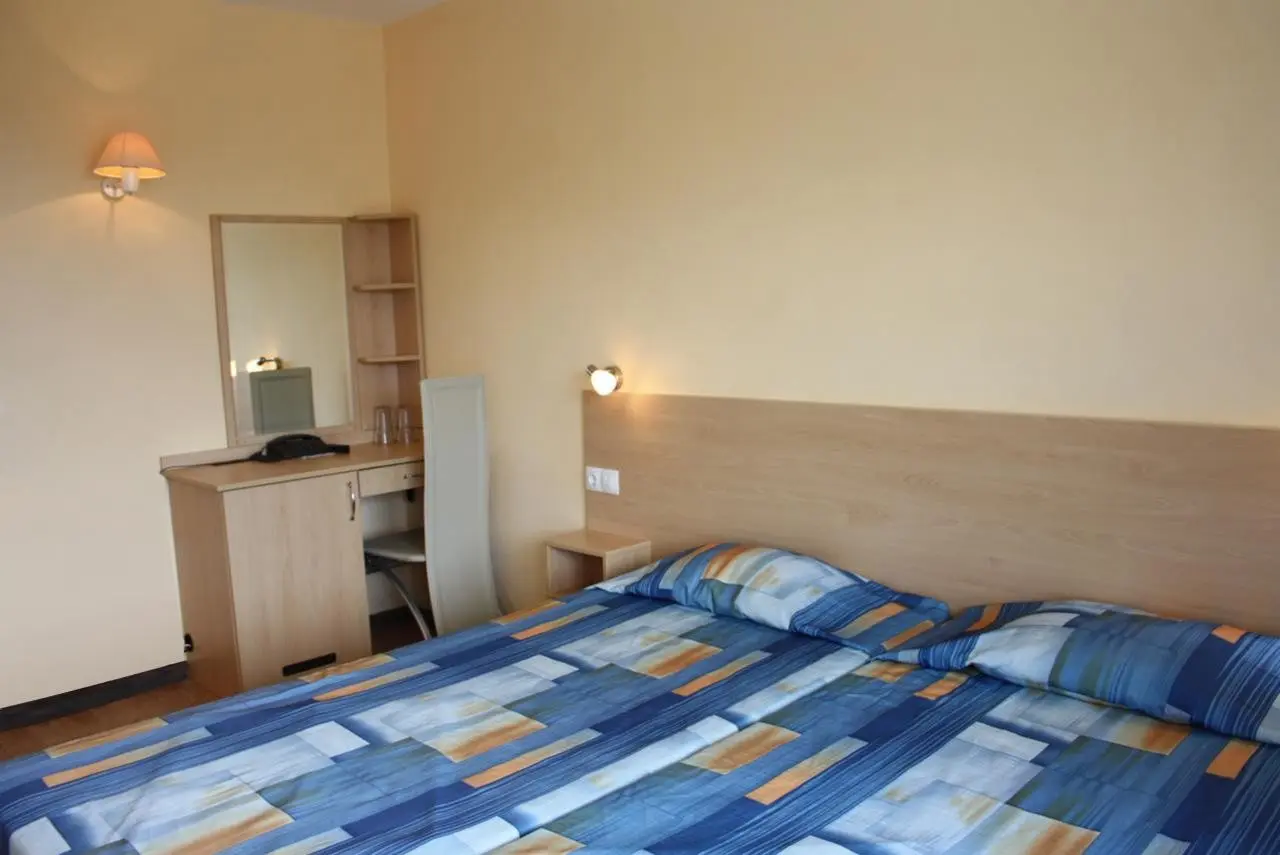 Bonita Beach — BONITA BEACH