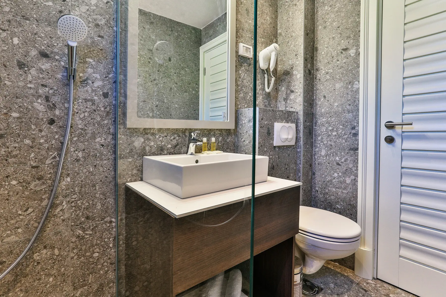 Bono Hotel — BONO BY AYCON