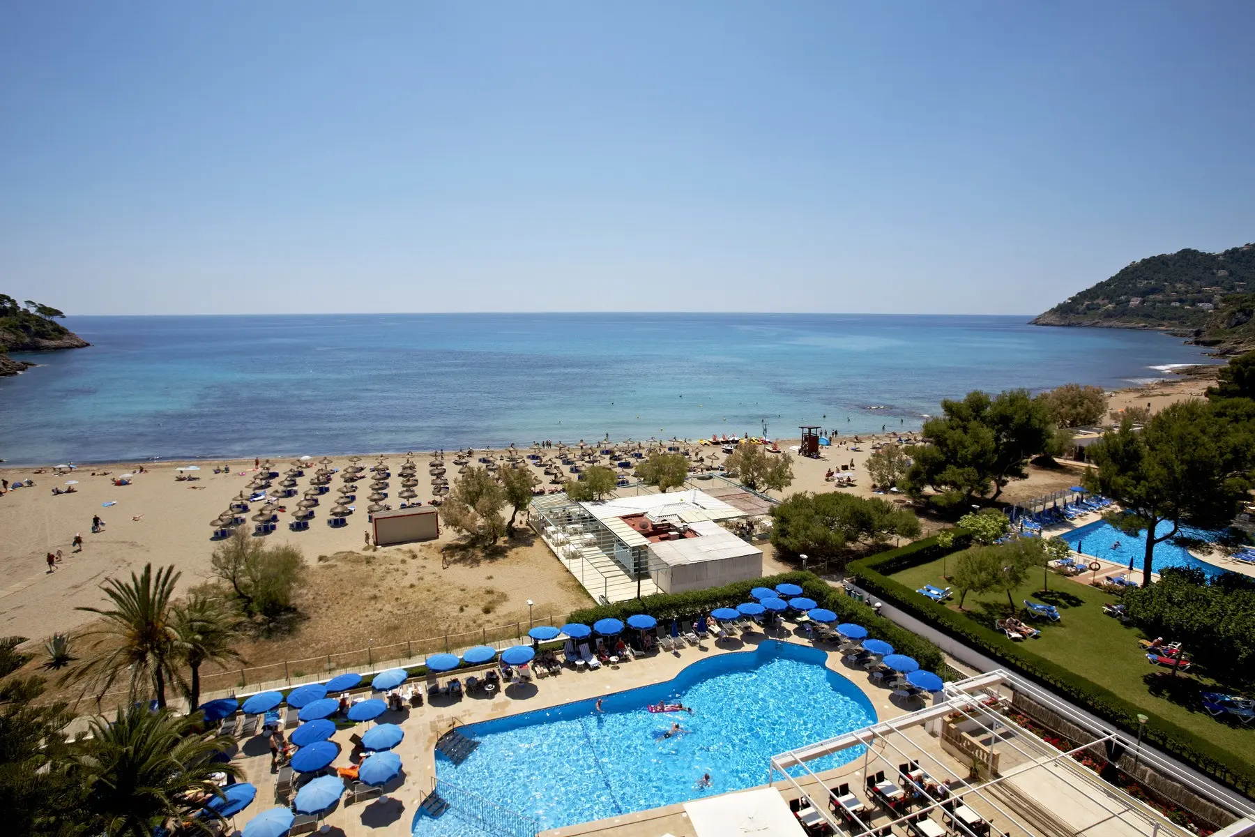 Castell Royal Universal — CASTELL ROYAL UNIVERSAL