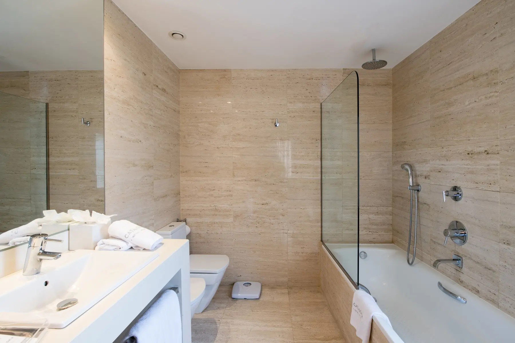 Catalonia Catedral — CATALONIA CATEDRAL