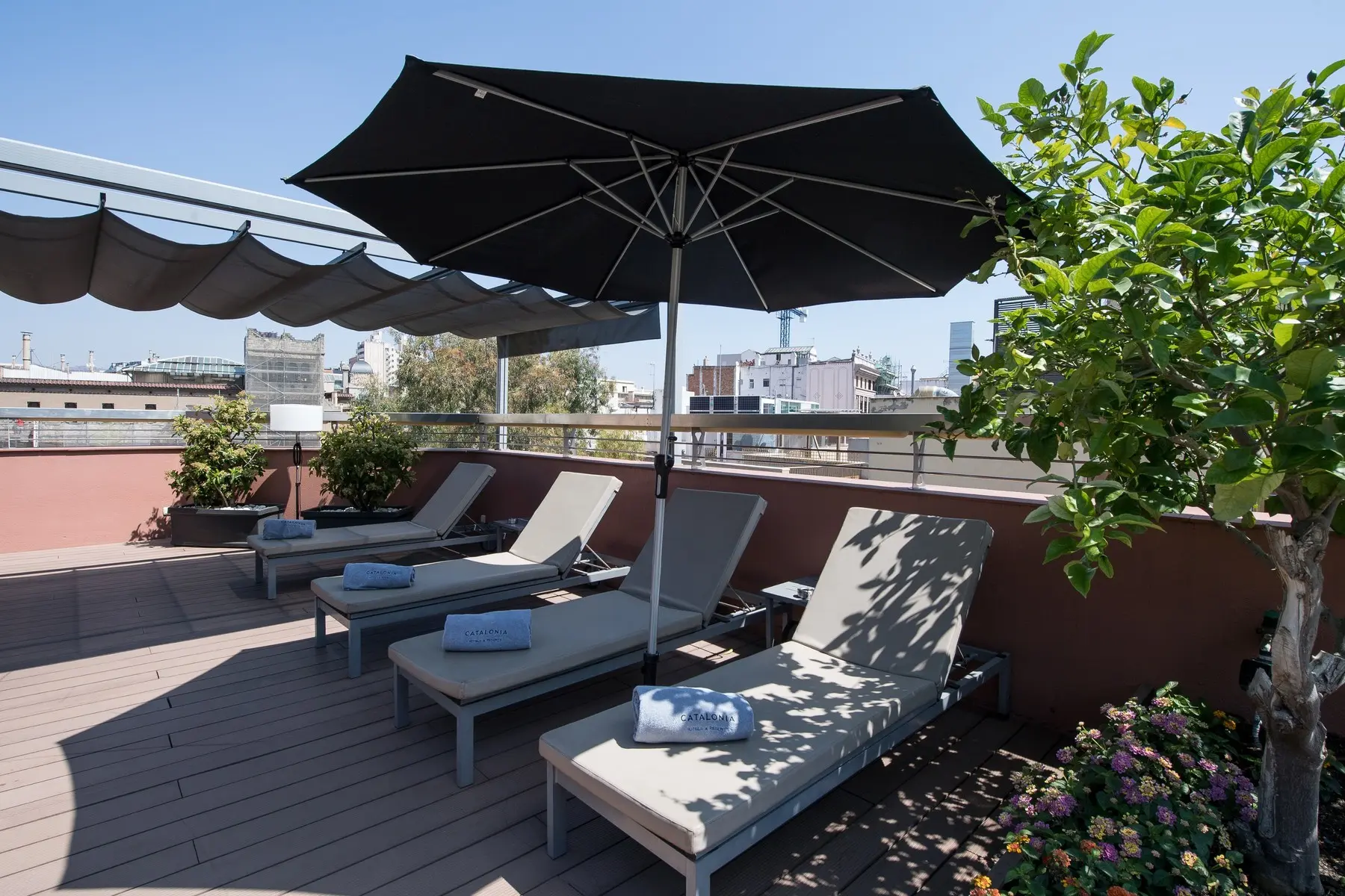 Catalonia Catedral — CATALONIA CATEDRAL