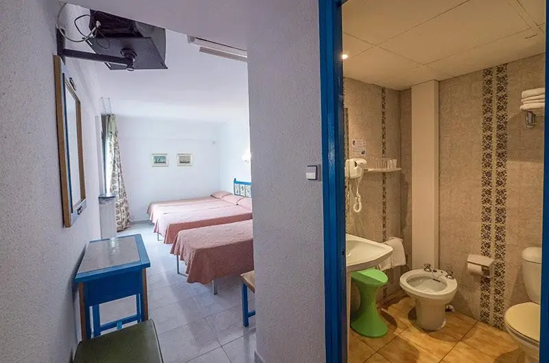 Checkin Garbi — CHECKIN GARBI