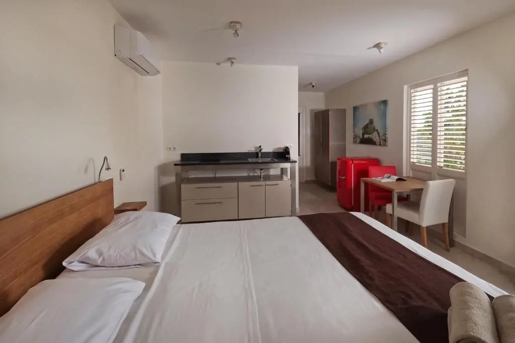 Chogogo Dive & Beach Resort Curacao — CHOGOGO DIVE & BEACH RESORT CURACAO