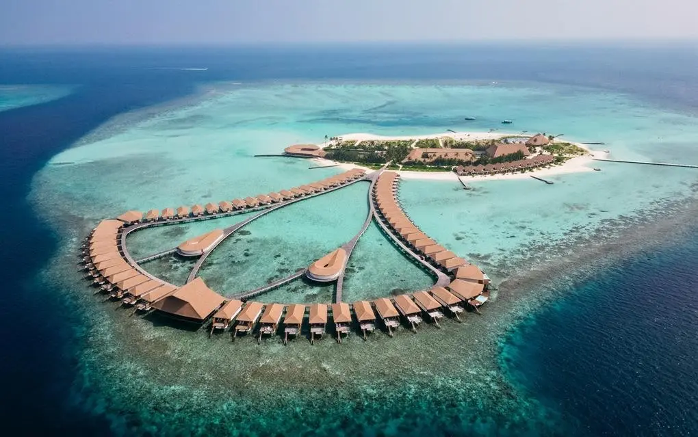 Hotel Cinnamon Velifushi Maledives