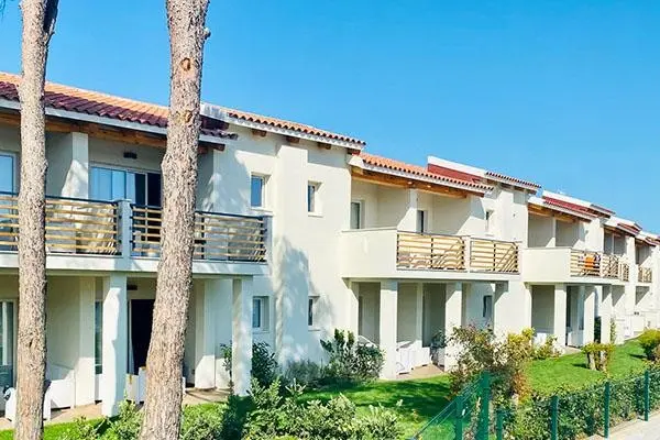 Club Esse Cala Bitta — CLUB ESSE CALA BITTA