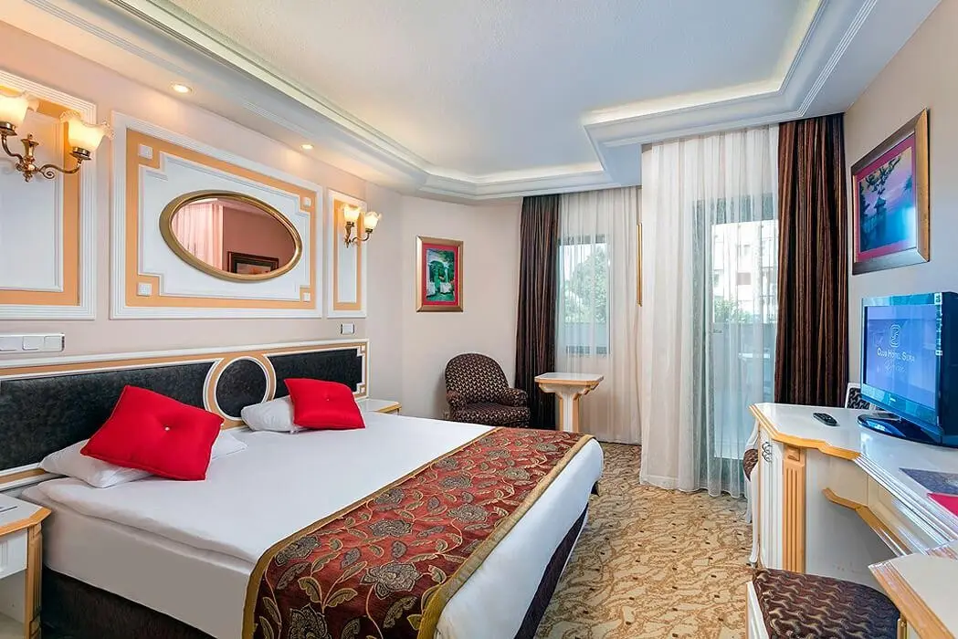 Club Hotel Sera — CLUB HOTEL SERA