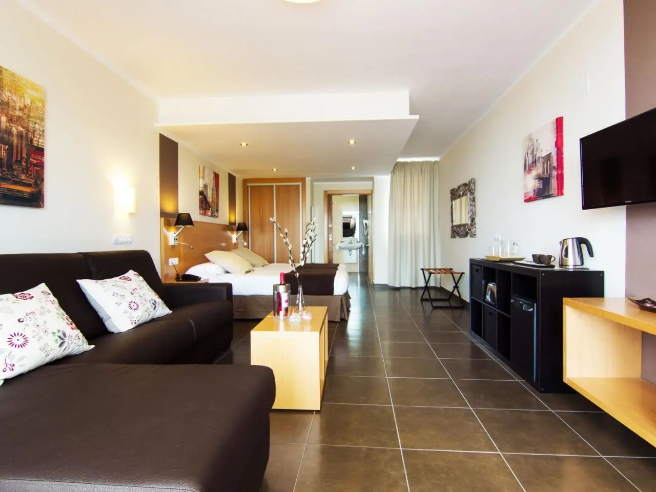 Club Siroco Adults Only +18 — CLUB SIROCO ADULTS ONLY +18