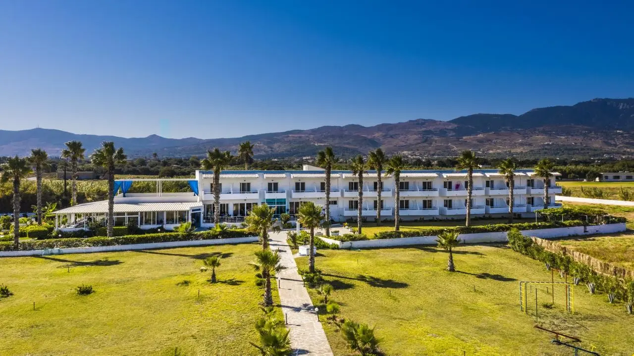 Costa Angela — COSTA ANGELA