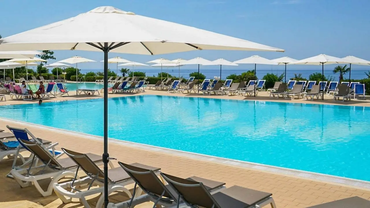 Costa Degli Dei Resort Tropea — COSTA DEGLI DEI TROPEA