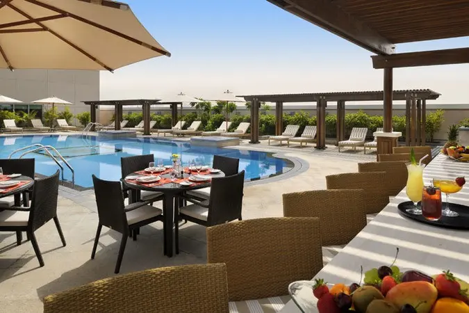 Crowne Plaza Jumeirah Dubai — CROWNE PLAZA JUMEIRAH DUBAI