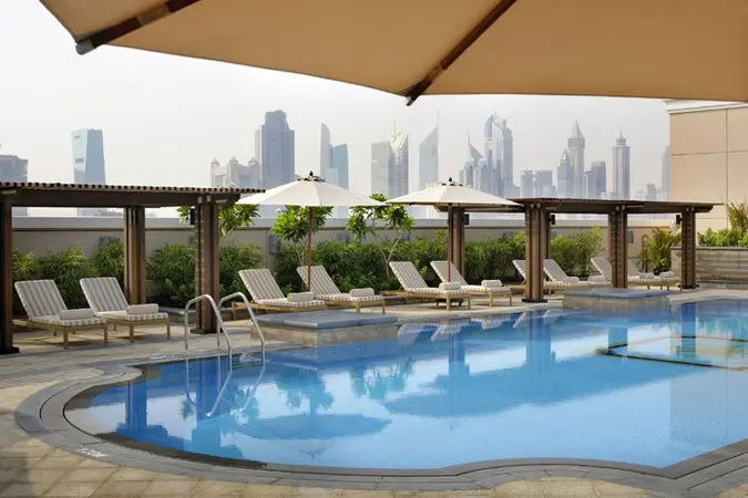 Crowne Plaza Jumeirah Dubai — CROWNE PLAZA JUMEIRAH DUBAI