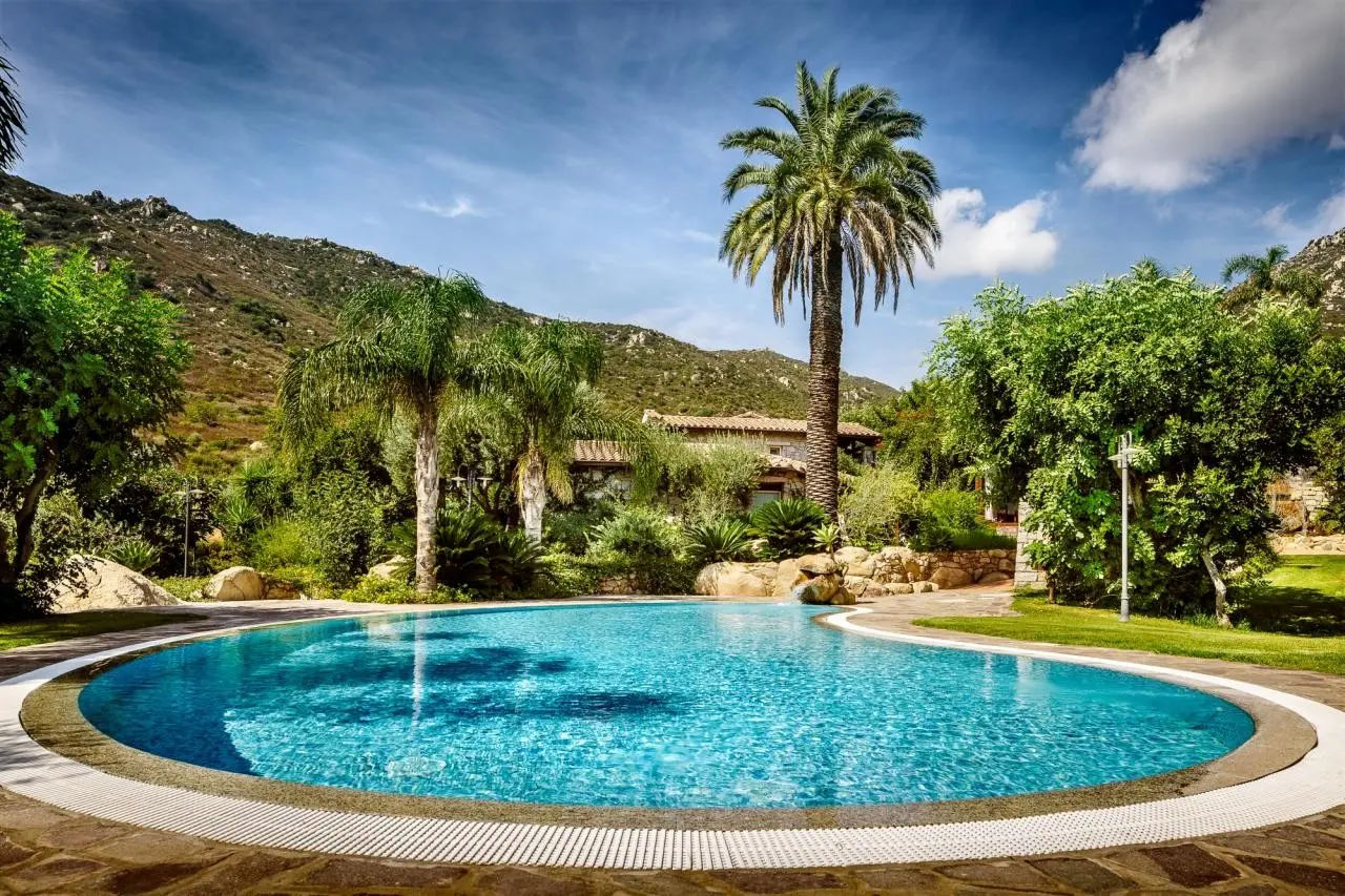 Hotel Cruccuris Resort