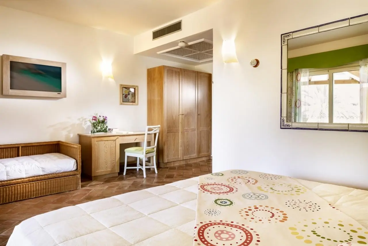 Cruccuris Resort — CRUCCURIS RESORT