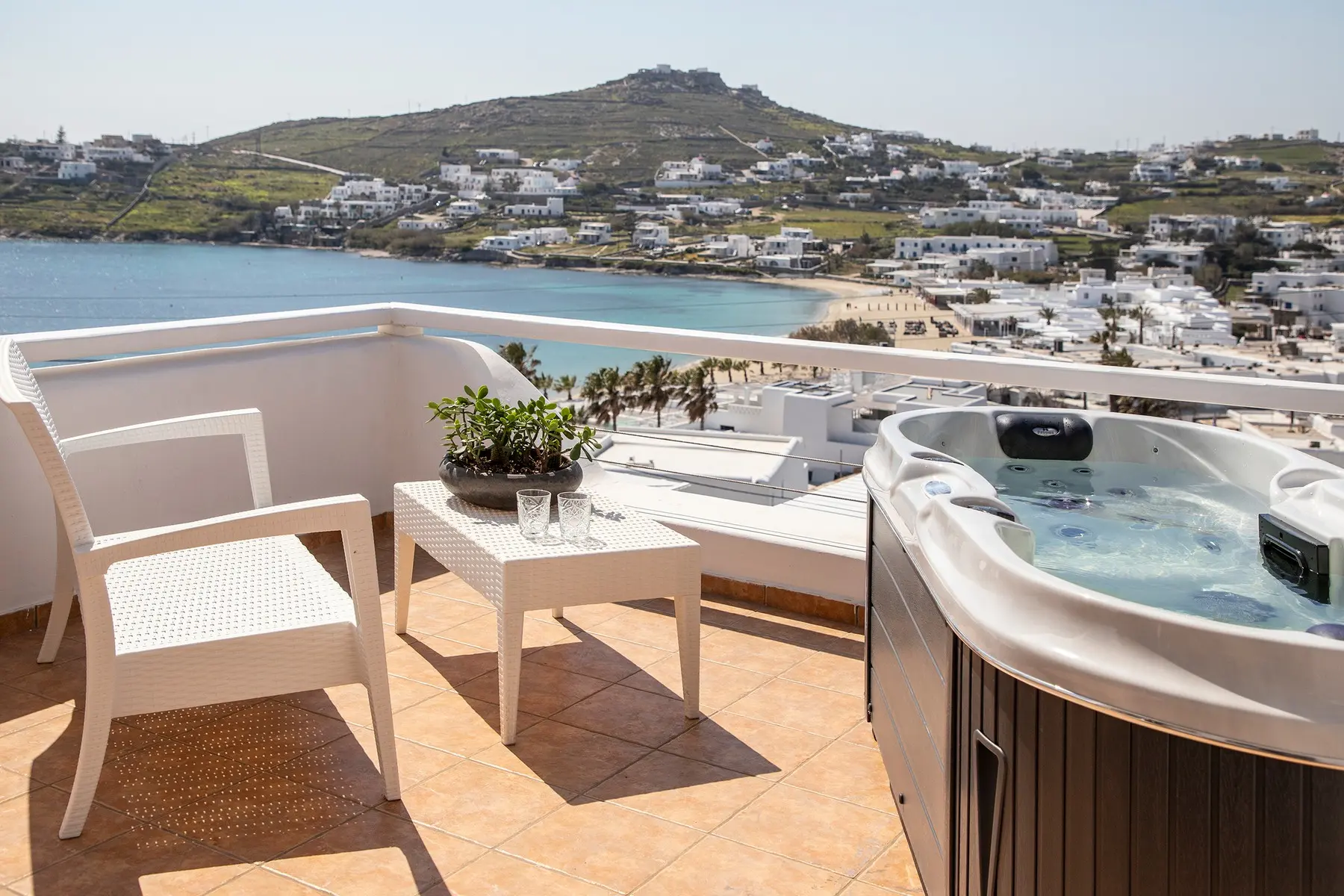 Deliades Hotel — DELIADES