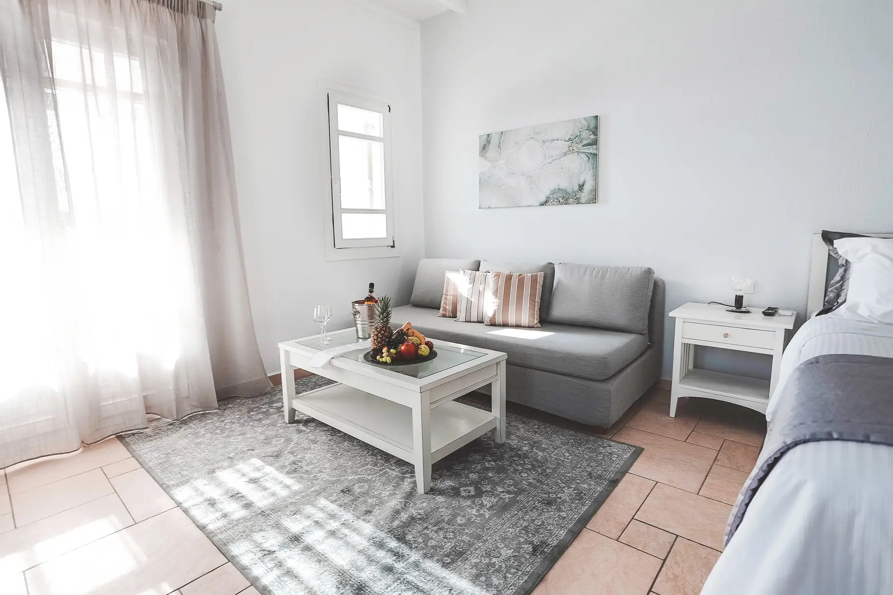 Deliades Hotel — DELIADES